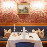 Hotell Excelsior & Kurhaus 3*