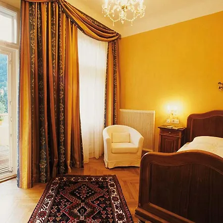 وكورهاوس إكسيلسيور