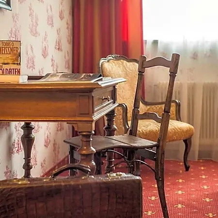 Excelsior & Kurhaus Hotel 3*