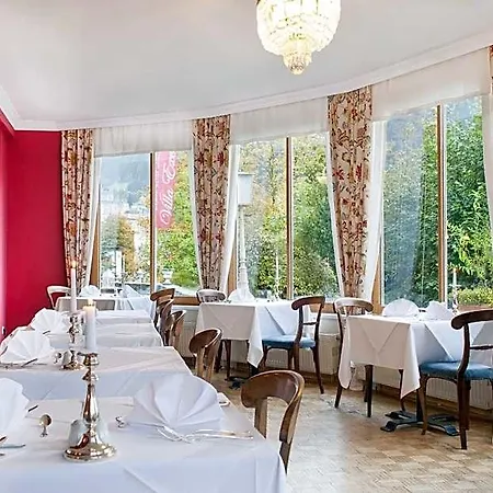Excelsior & Kurhaus Hotel 3*
