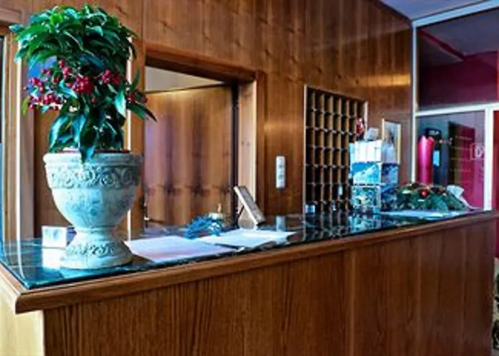 فندق وكورهاوس إكسيلسيور باد جاستاين