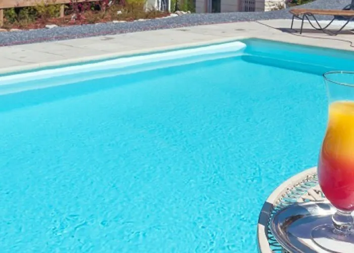 فندق وكورهاوس إكسيلسيور 3*